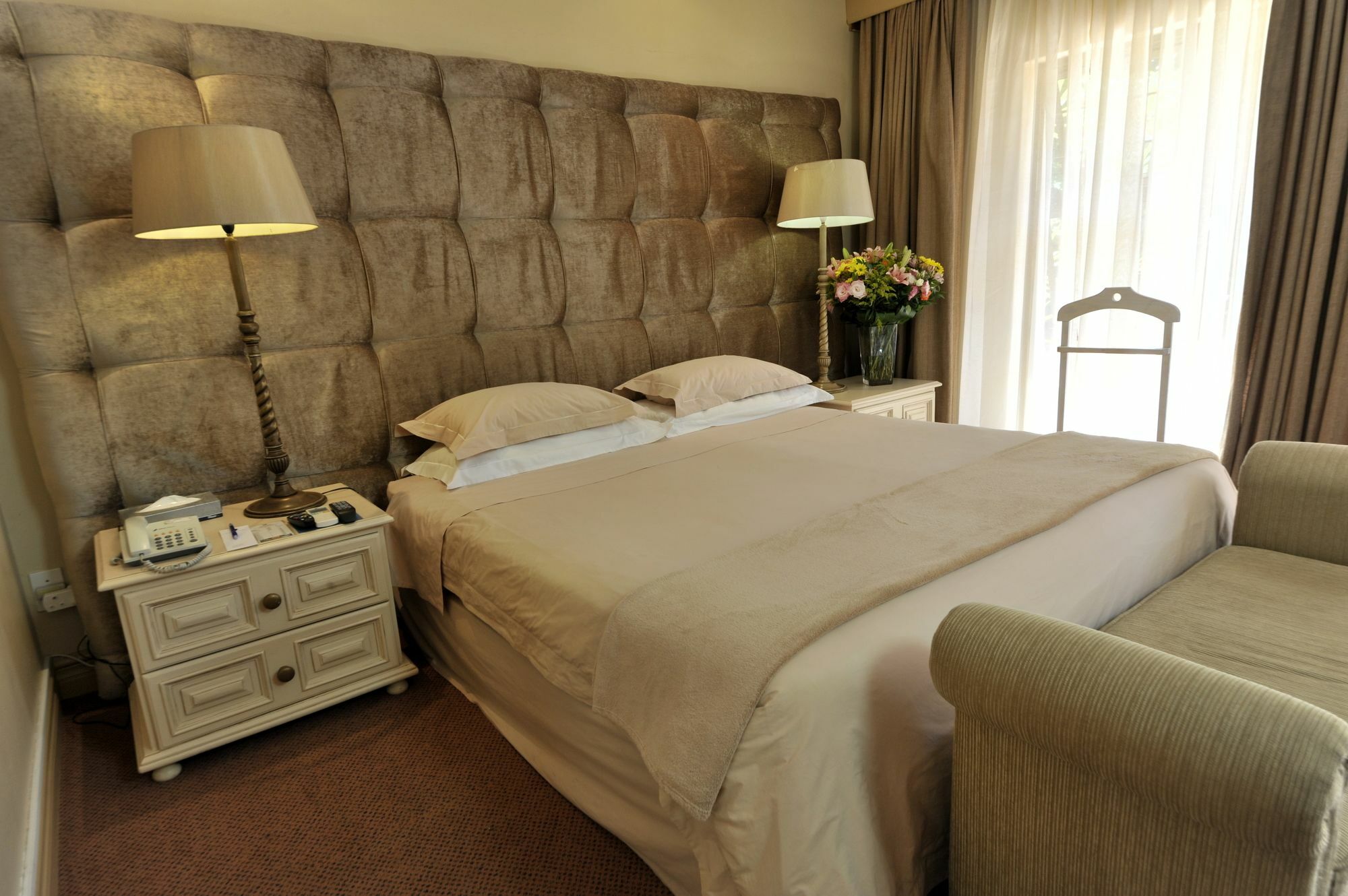 House Of Pharaohs And Conference Centre Hotell Johannesburg Exteriör bild