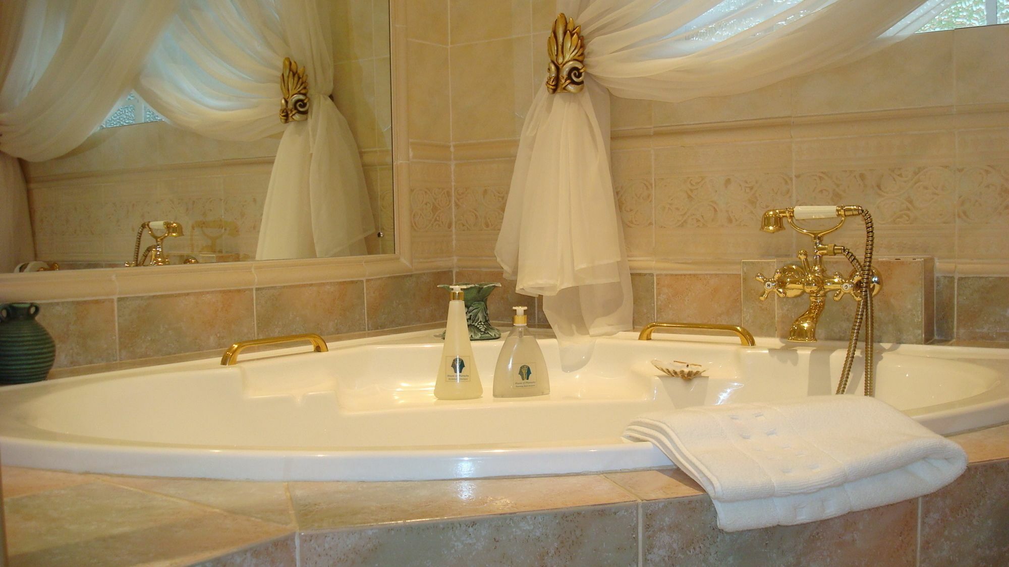 House Of Pharaohs And Conference Centre Hotell Johannesburg Exteriör bild